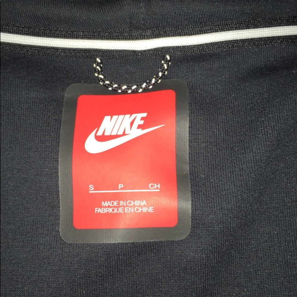 Nike vest